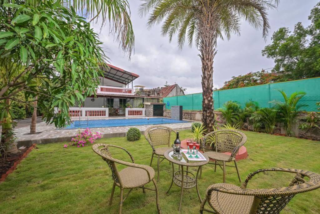 Lifeline - Peak View With Huge Pool And Lawn Area Villa *