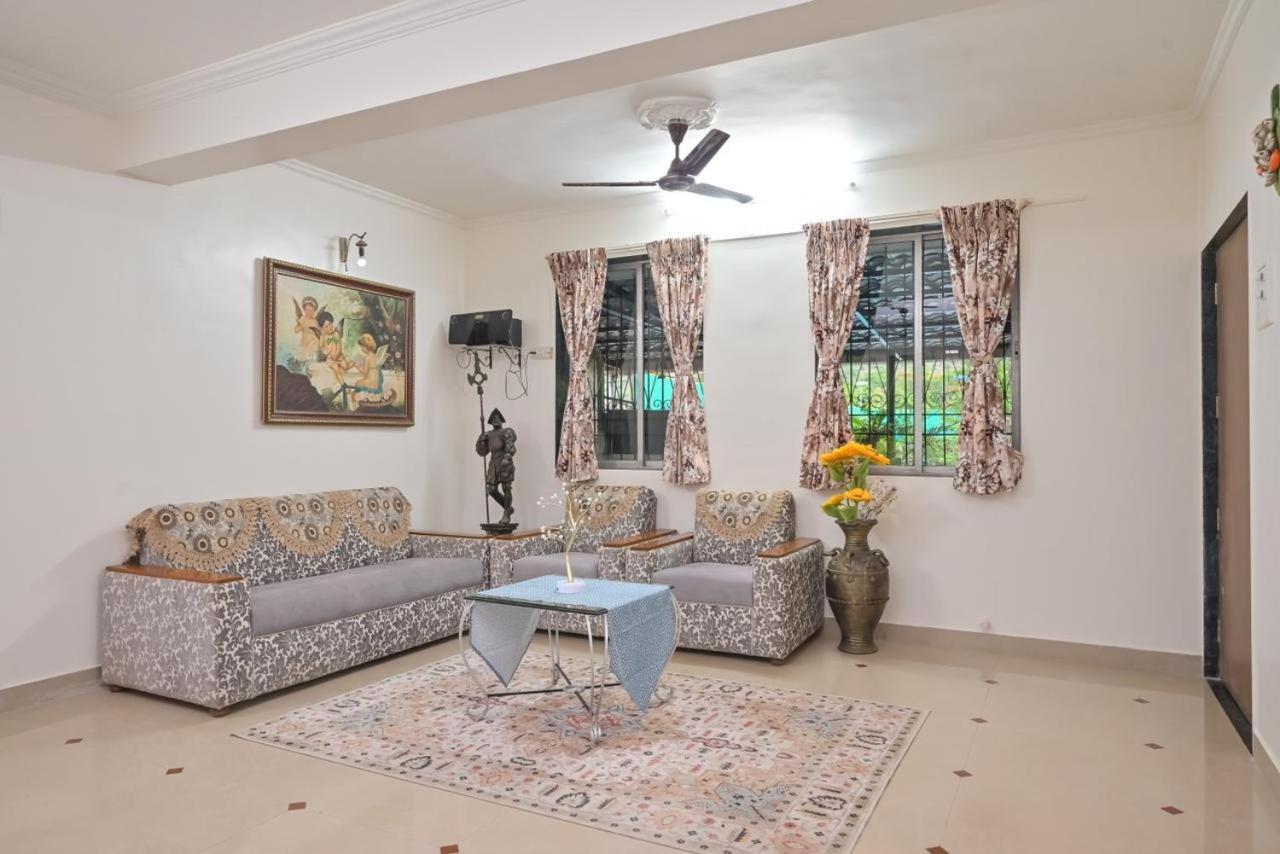 Lifeline - Peak View With Huge Pool And Lawn Area Villa *